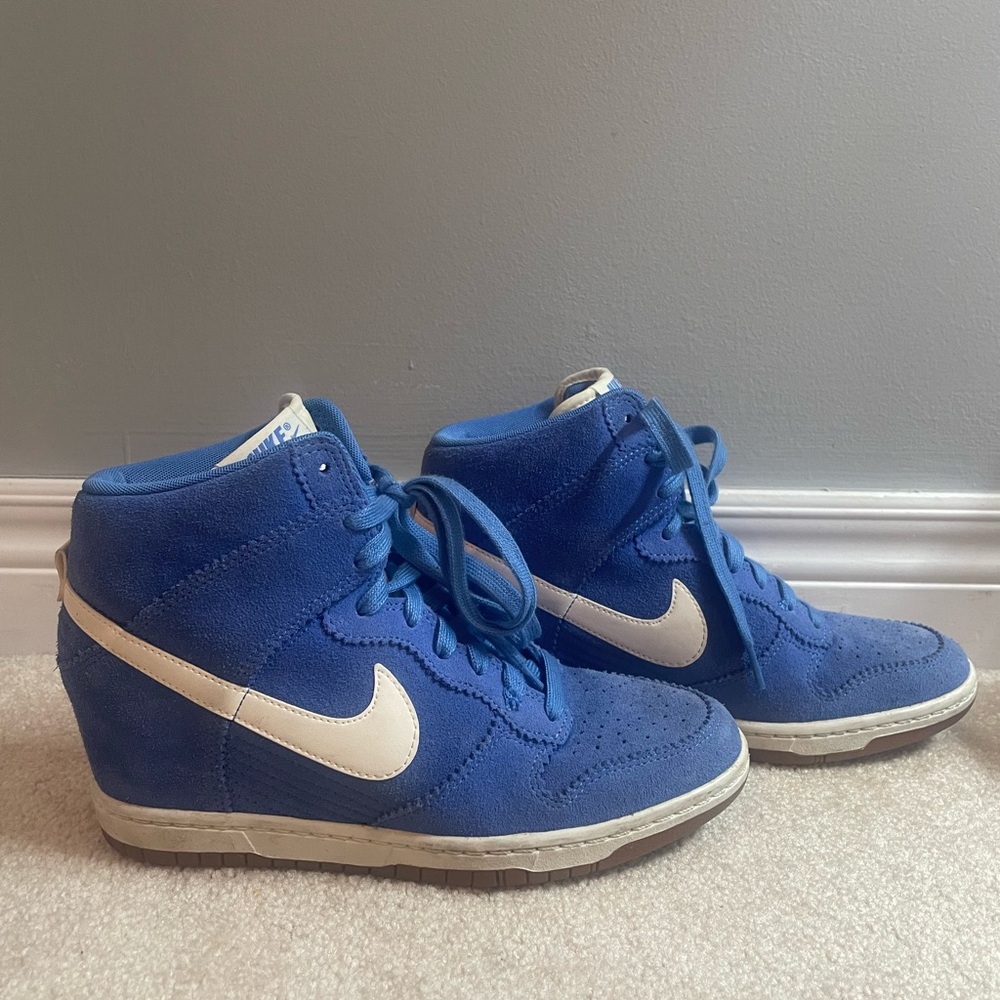Vintage Nike Royal Blue and Cream wedged High-Tops
